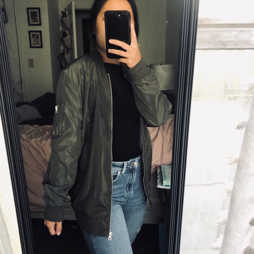 Bomber jacket